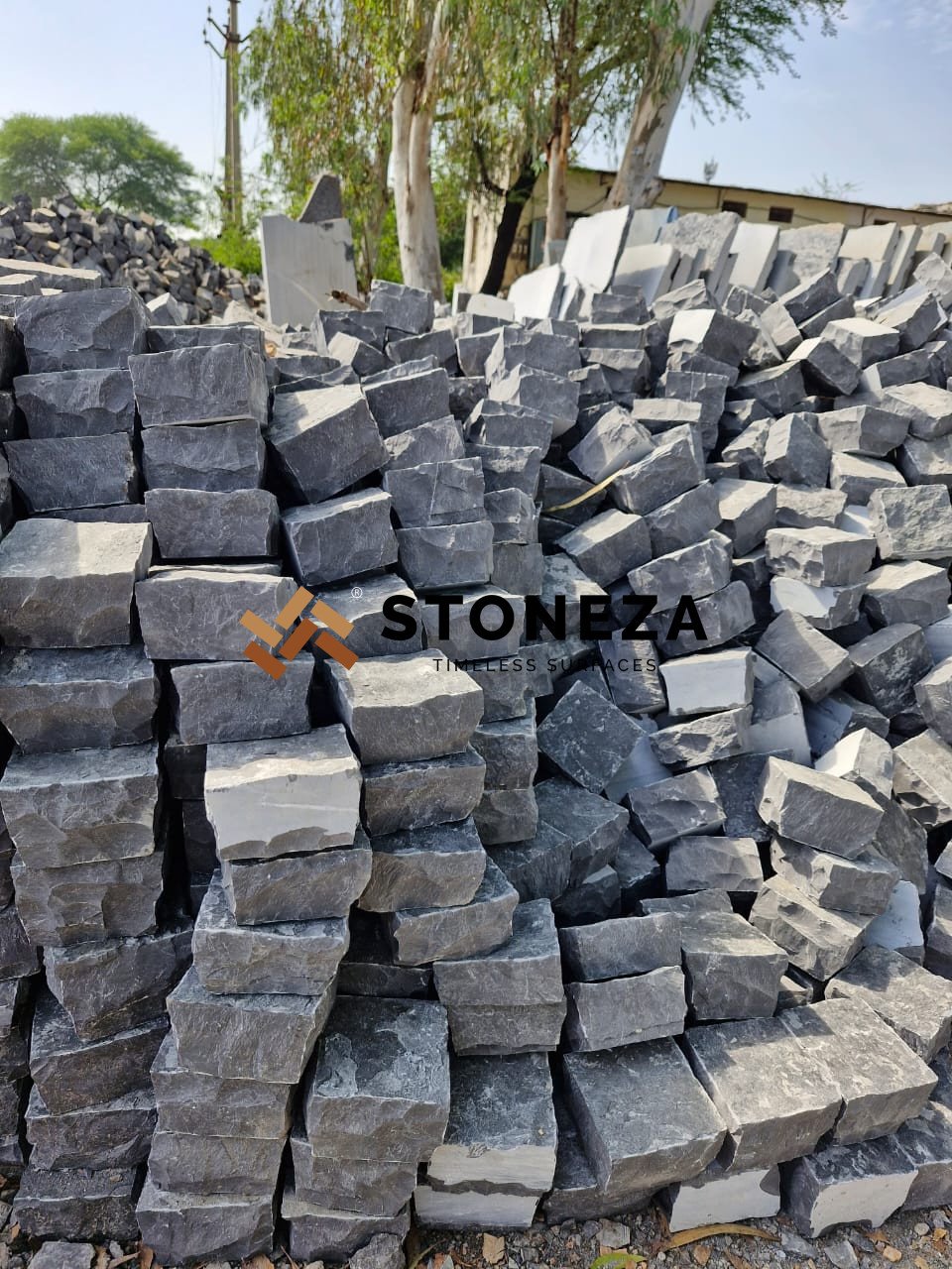 CHITTOR BLACK LIMESTONE - Image 4