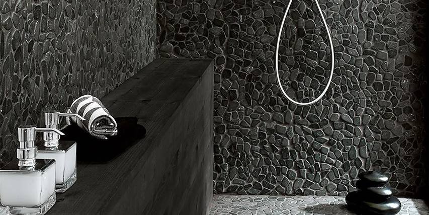Natural stone pebble tiles